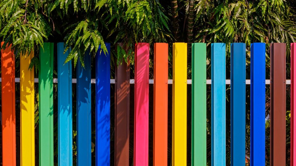 durable garden fence ideas